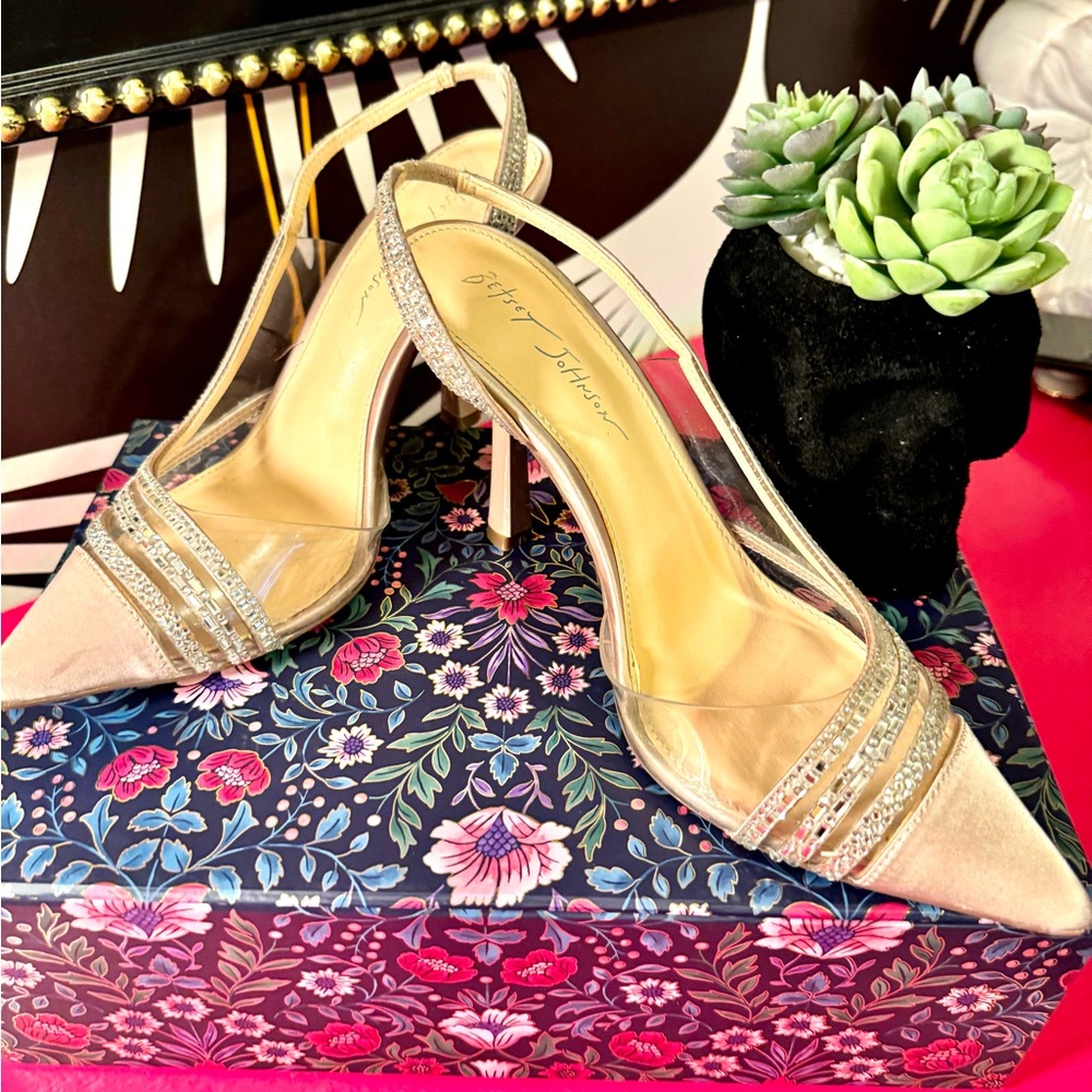 Betsey Johnson Eisley Sling Back Heels - Sz 10